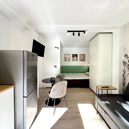 Chrobrego & Parking Free Апартаменты *