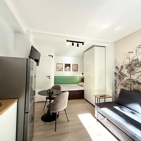 Chrobrego & Parking Free Апартаменты *